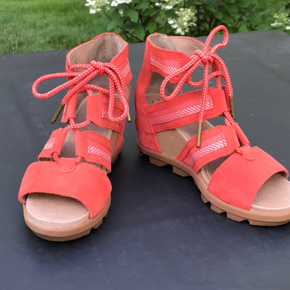 Sorel wedge sandals